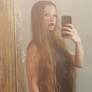 Meet your Posher, Tori